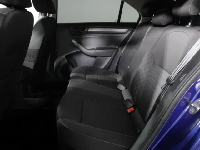 Skoda Rapid, I Рестайлинг — фото 11