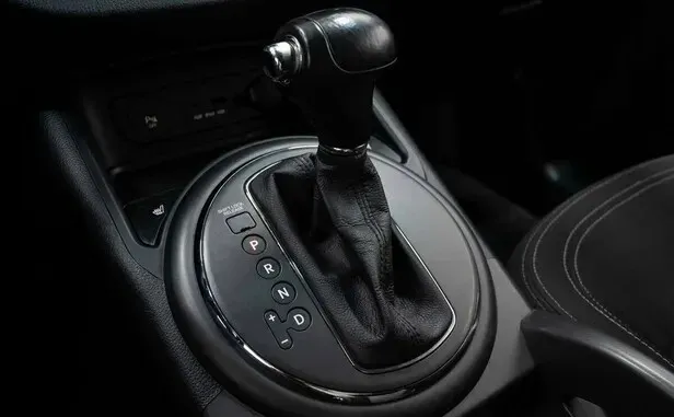 Kia Sportage, III — фото 15