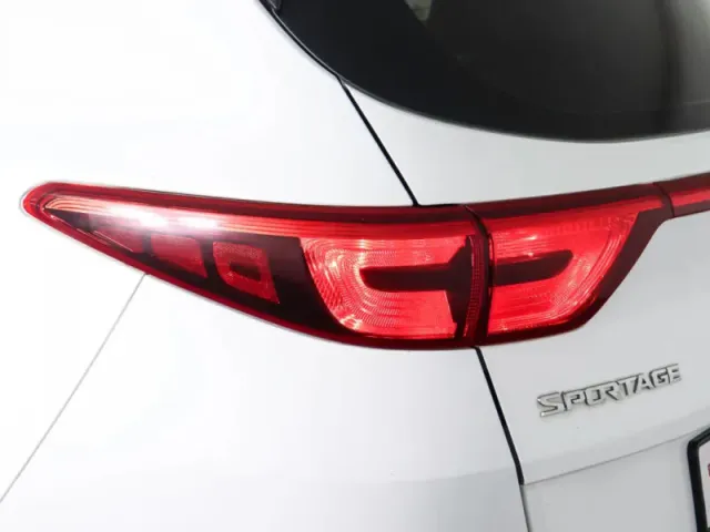 Kia Sportage, IV — фото 10