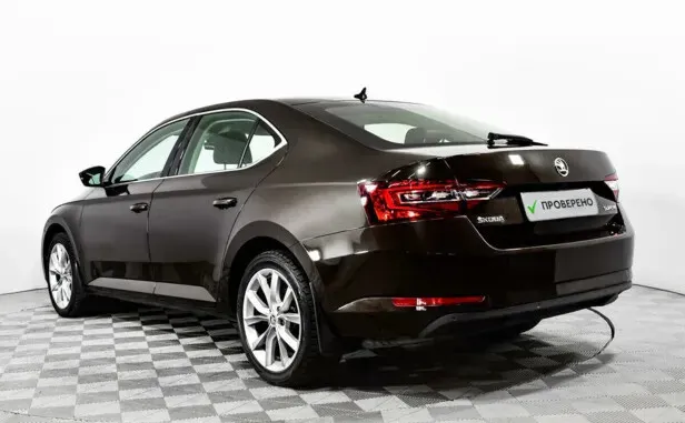 Skoda Superb, III — фото 4