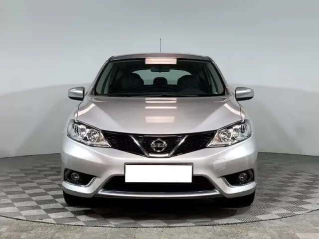 Nissan Tiida, II — фото 2
