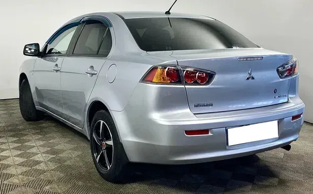 Mitsubishi Lancer, X Рестайлинг — фото 4