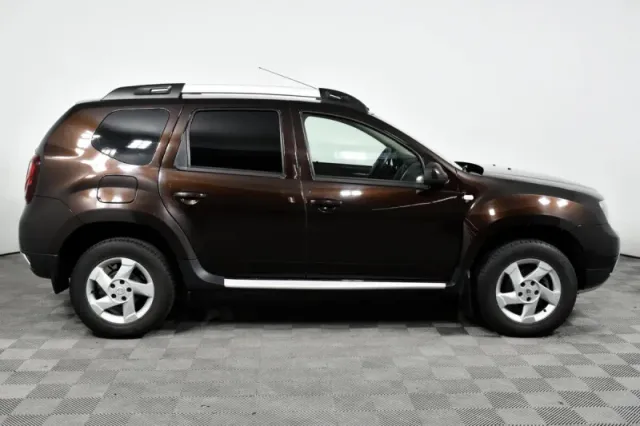 Renault Duster, I Рестайлинг — фото 4