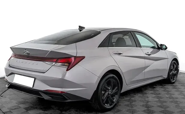 Hyundai Elantra, VII (CN7) — фото 2