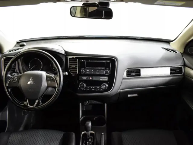 Mitsubishi Outlander, III Рестайлинг 2 — фото 16