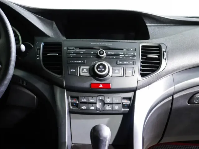 Honda Accord, VIII Рестайлинг — фото 12