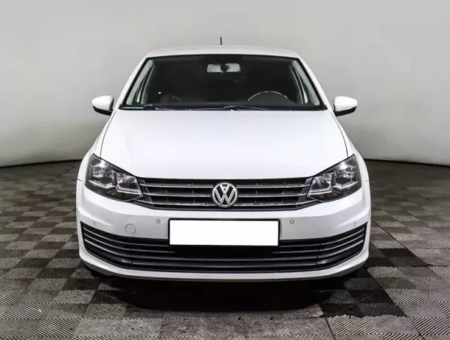 Volkswagen Polo, V Рестайлинг — фото 2