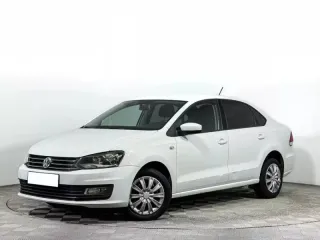 Volkswagen Polo, V Рестайлинг — фото 1