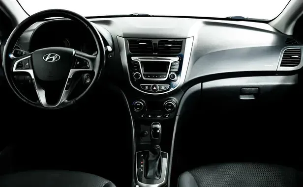 Hyundai Solaris, I Рестайлинг — фото 7