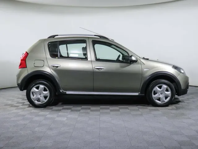 Renault Sandero, I — фото 4