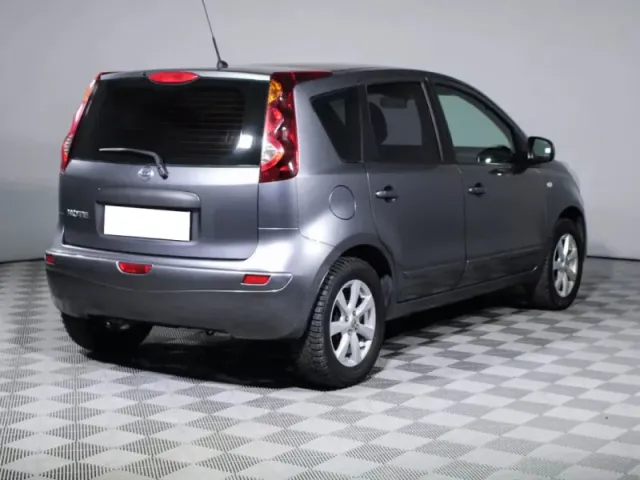 Nissan Note — фото 5