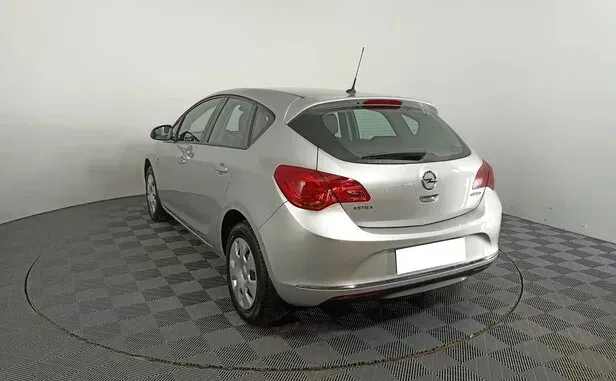 Opel Astra, J Рестайлинг — фото 4