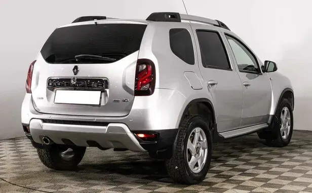 Renault Duster, I Рестайлинг — фото 2