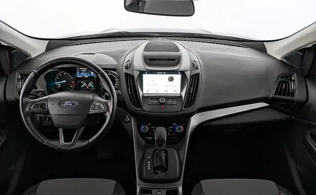 Ford Kuga, II Рестайлинг — фото 7