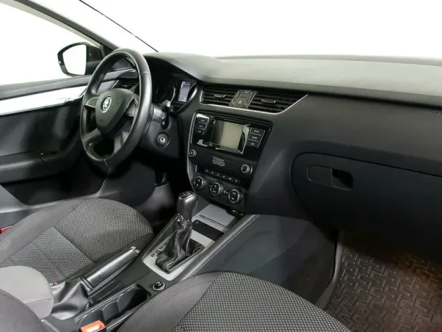 Skoda Octavia, III — фото 14