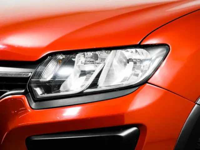 Renault Sandero, II Рестайлинг — фото 8