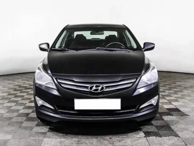 Hyundai Solaris, I Рестайлинг — фото 2