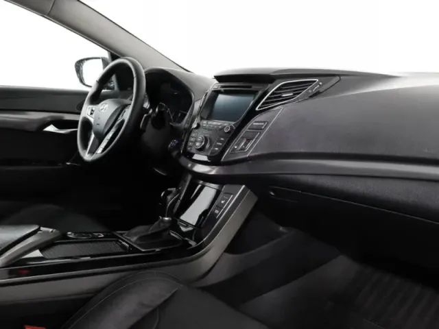 Hyundai i40, I Рестайлинг — фото 8