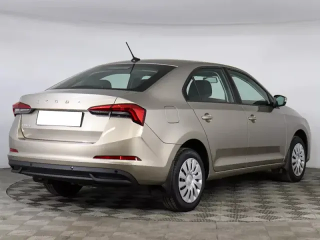 Skoda Rapid, II — фото 5
