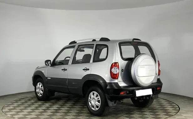 Chevrolet Niva, I Рестайлинг — фото 4