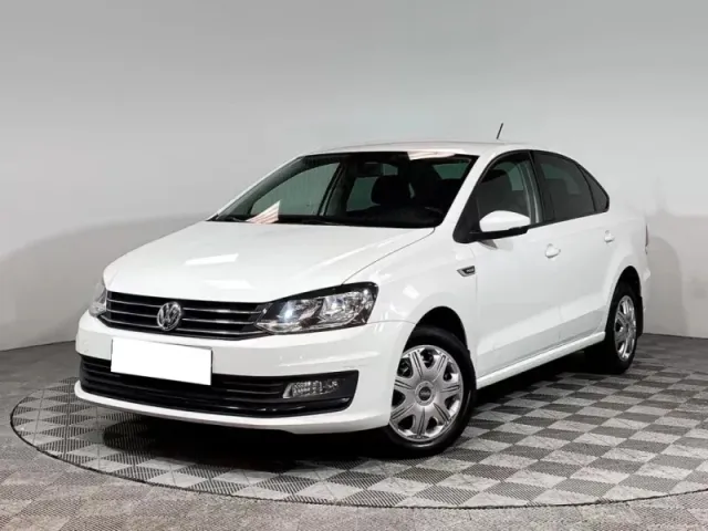 Volkswagen Polo, V Рестайлинг — фото 1