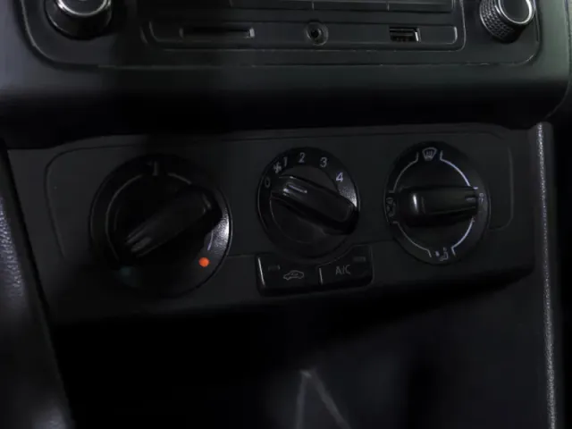 Volkswagen Polo, V Рестайлинг — фото 20
