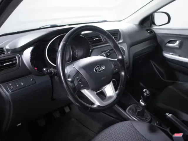 Kia Rio, III — фото 12
