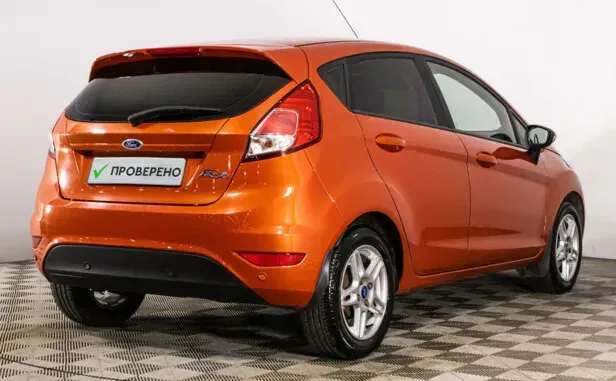 Ford Fiesta, Mk6 Рестайлинг — фото 2