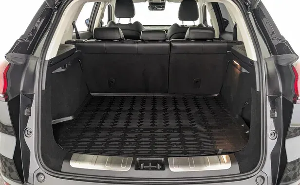 Geely Atlas Pro — фото 24