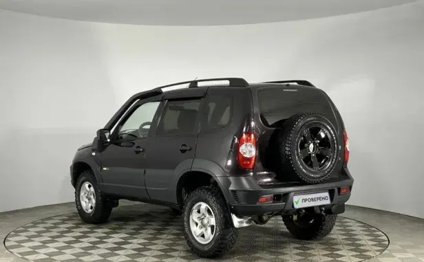 Chevrolet Niva, I Рестайлинг — фото 4