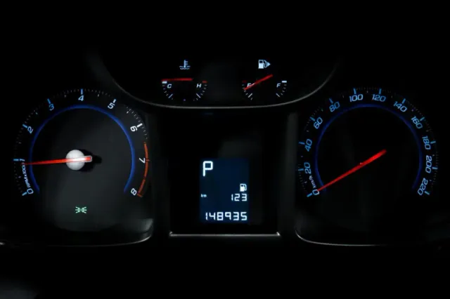 Chevrolet Orlando — фото 9