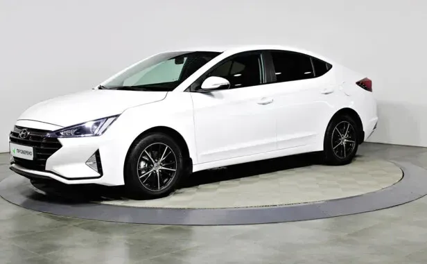 Hyundai Elantra, VI (AD) Рестайлинг — фото 1