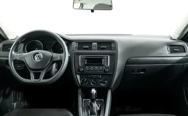 Volkswagen Jetta, VI Рестайлинг — фото 6