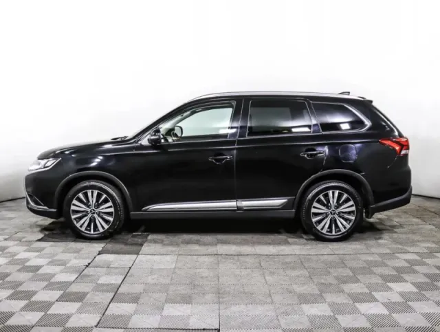 Mitsubishi Outlander, III Рестайлинг 3 — фото 8