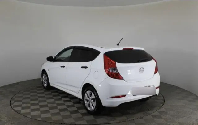 Hyundai Solaris, I Рестайлинг — фото 3