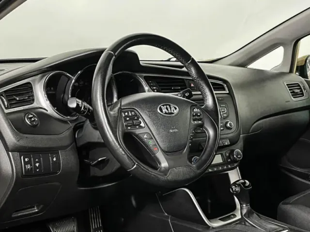 Kia Ceed, II Рестайлинг — фото 14
