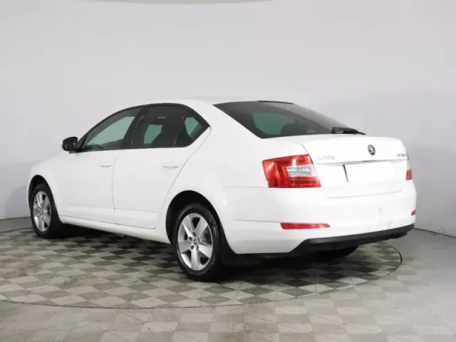 Skoda Octavia, III (A7) — фото 7