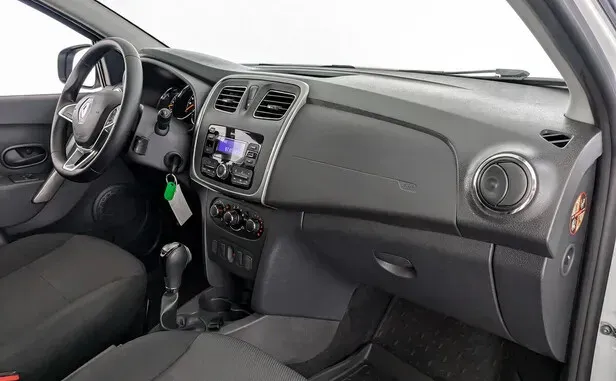 Renault Logan, II Рестайлинг — фото 9