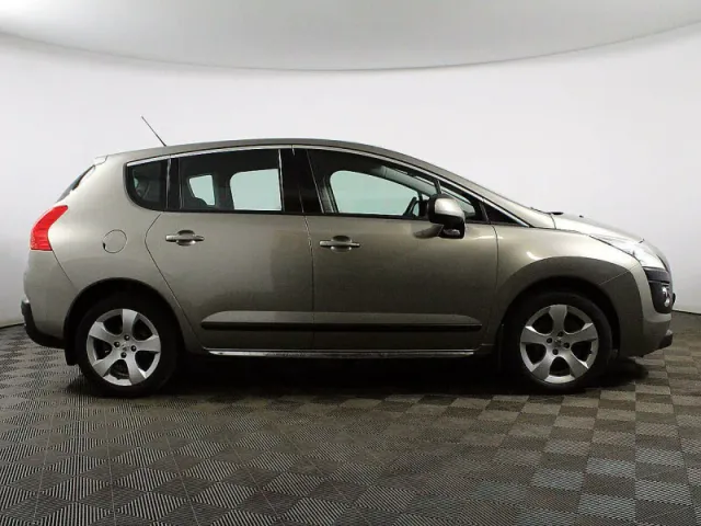 Peugeot 3008, I — фото 4