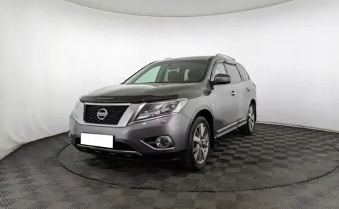 Nissan Pathfinder, IV — фото 1