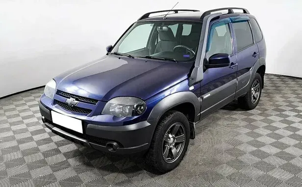 Chevrolet Niva, I Рестайлинг — фото 1