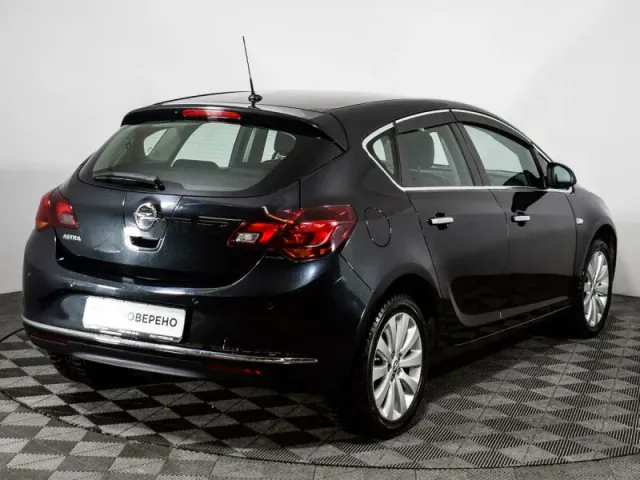 Opel Astra, J Рестайлинг — фото 8