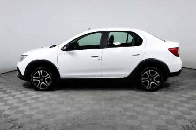 Renault Logan, II Рестайлинг — фото 8