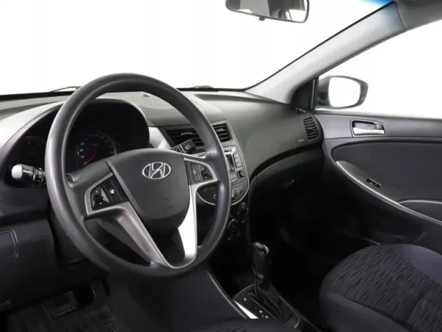 Hyundai Solaris, I Рестайлинг — фото 16