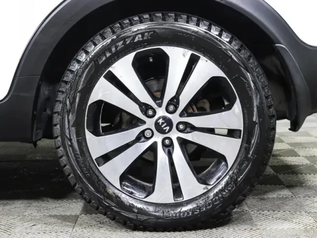 Kia Sportage, III — фото 9