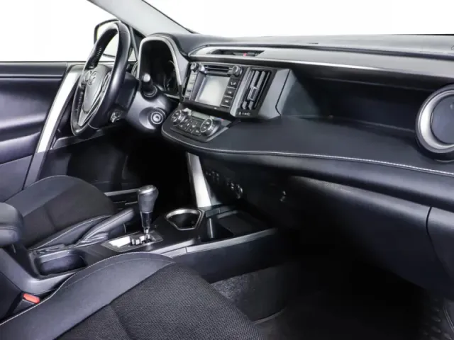 Toyota RAV4, IV (XA40) Рестайлинг — фото 14
