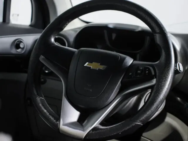 Chevrolet Orlando — фото 13