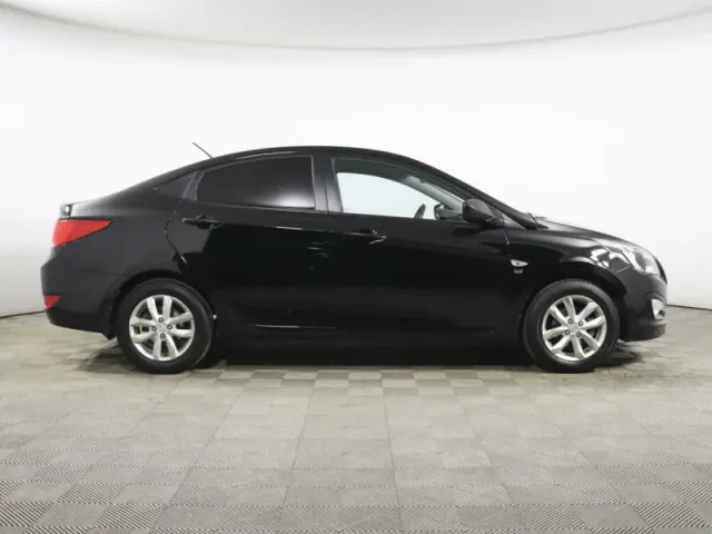 Hyundai Solaris, I Рестайлинг — фото 3