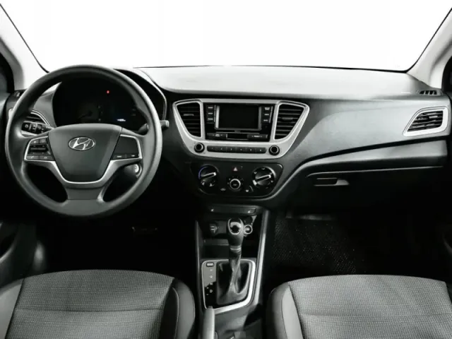 Hyundai Solaris, II Рестайлинг — фото 12