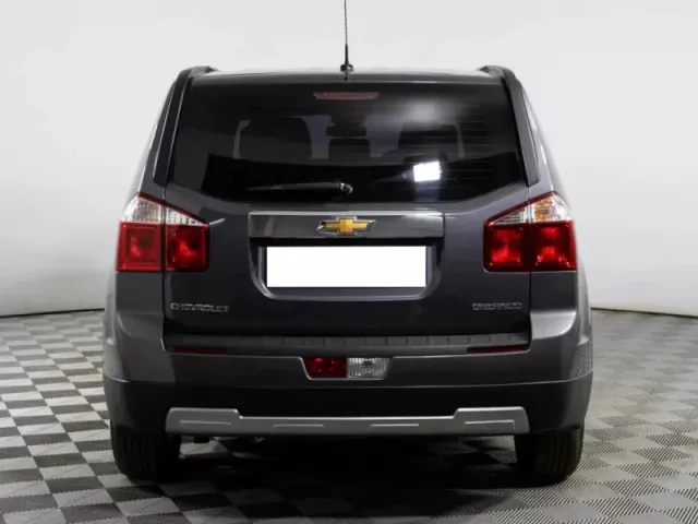 Chevrolet Orlando — фото 6